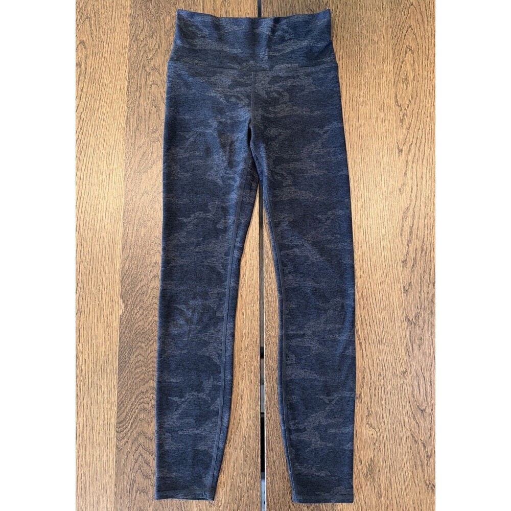 Vuori Camo Caspian Performance High Rise Active Leggings Women’s Sz XXS Gray